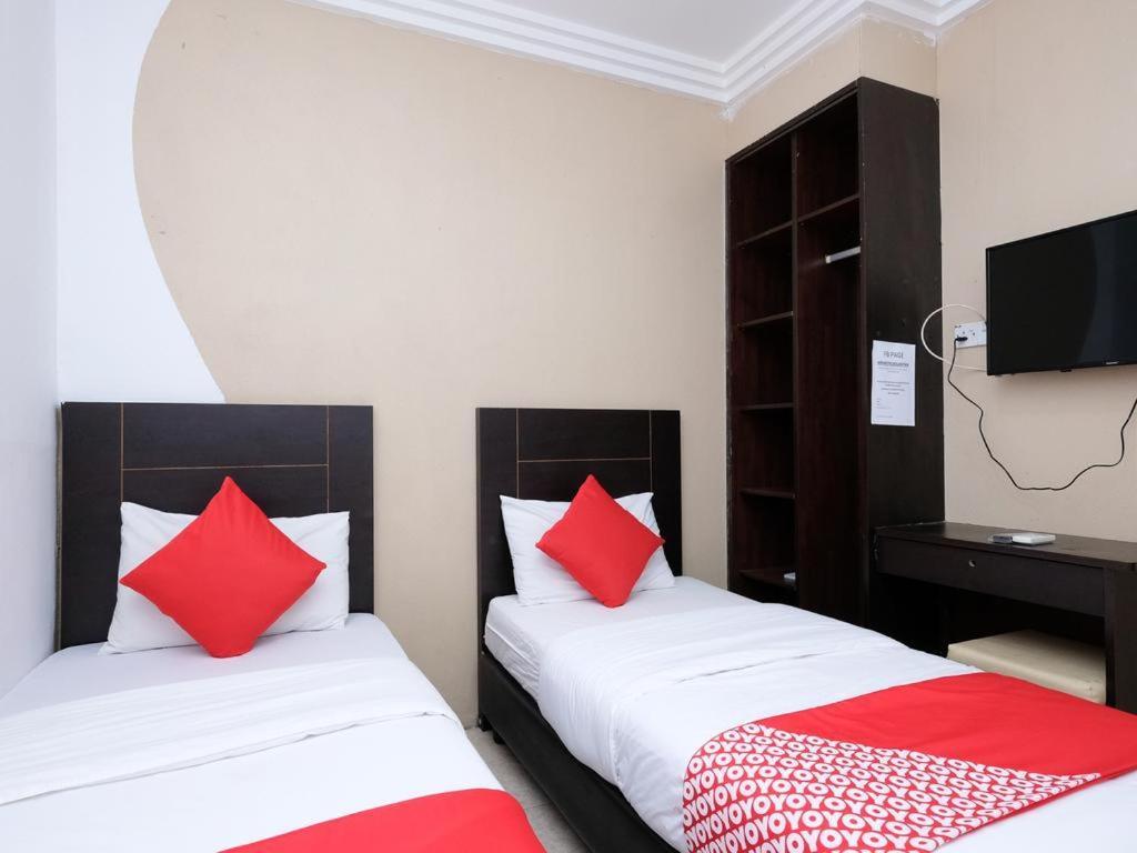 Mrj Hotel Wakaf Che Yeh 2 โกตาบารู ภายนอก รูปภาพ